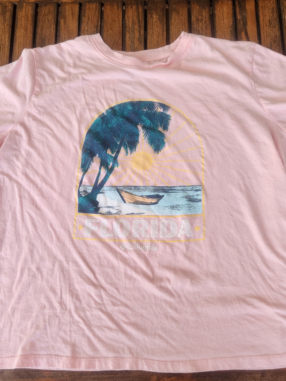 Women's Columbia Pink Tee Size Large Palm Beach Graphic and Yellow Sun Florida